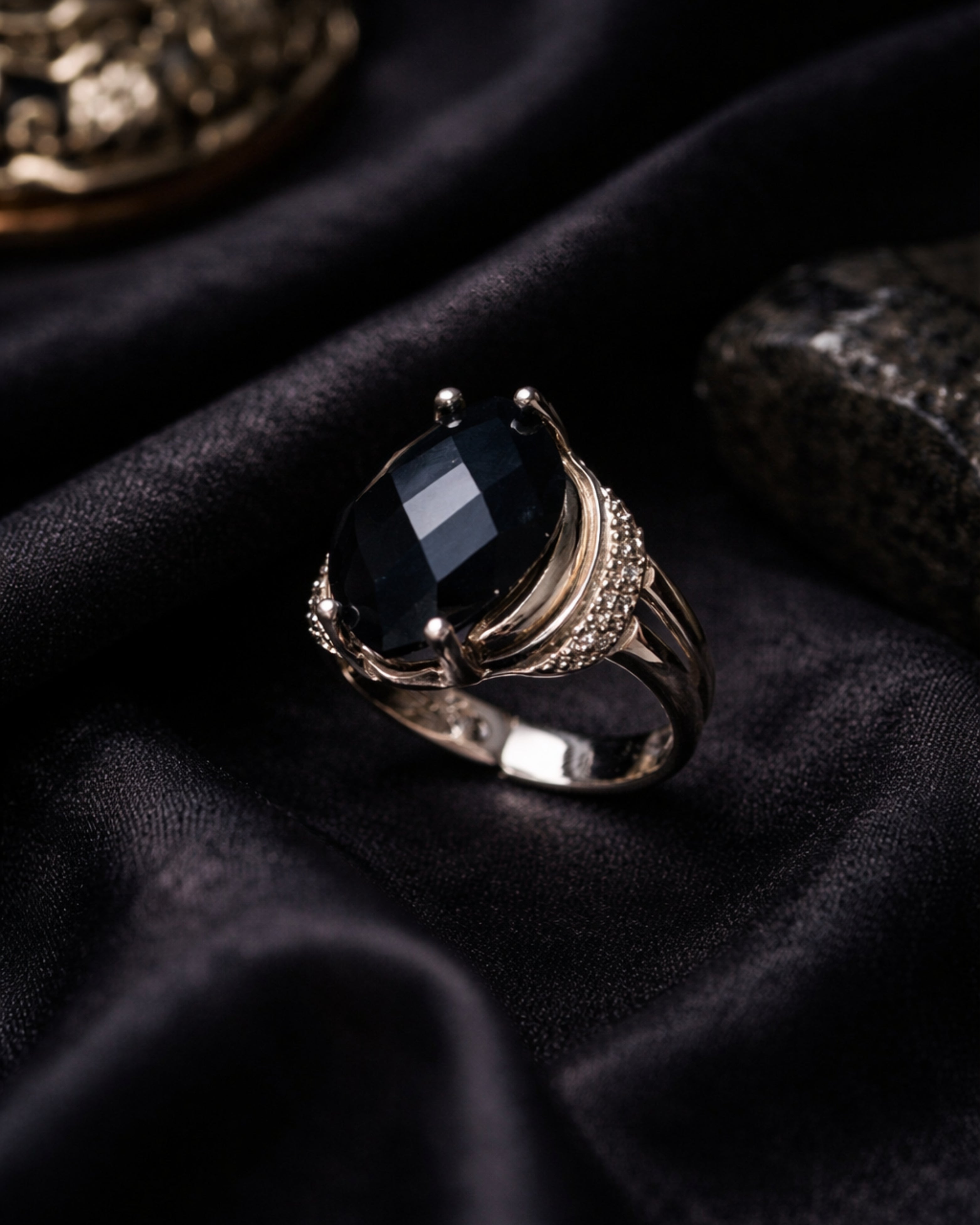 Anillo Nox