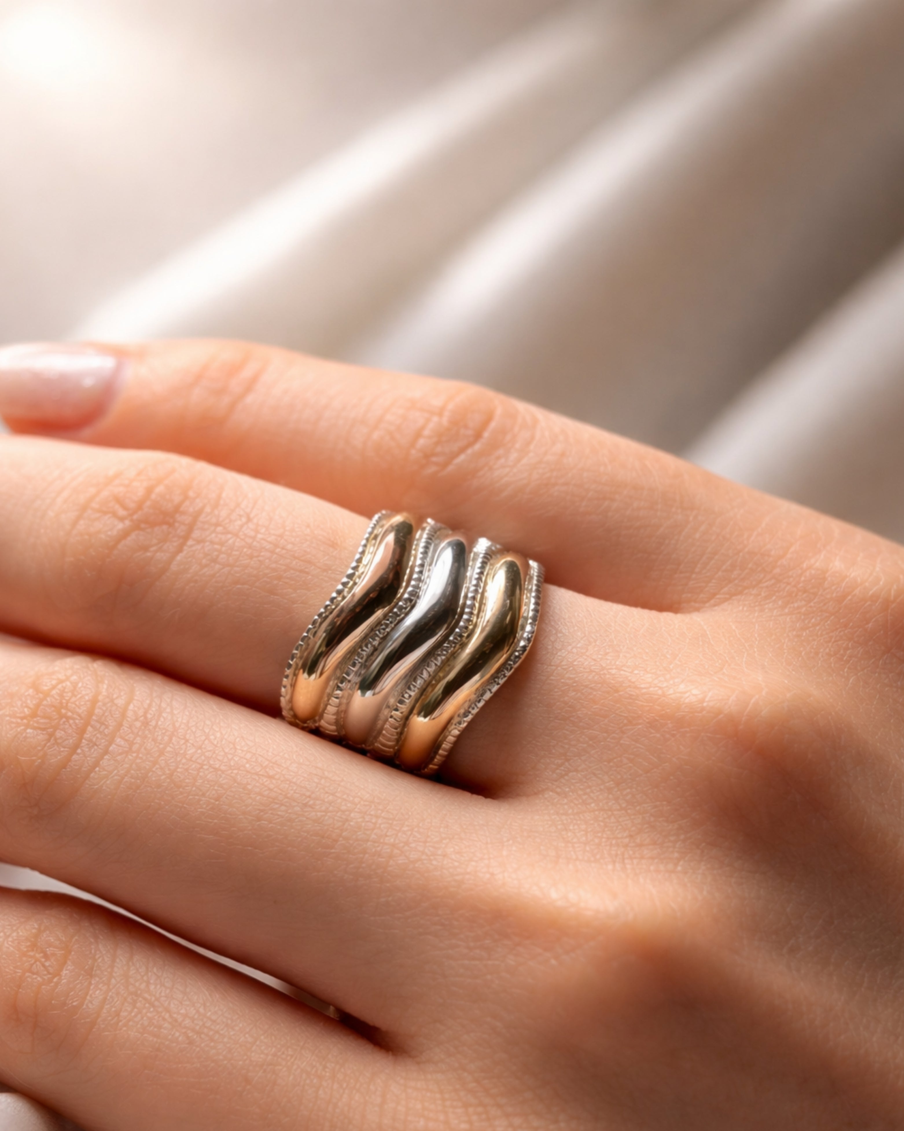 Anillo Ondina